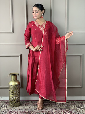 kiwastudio Embroidered Kurta, Trouser/Pant & Dupatta Set