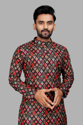 Artisankurtas Men Printed Straight Kurta(Multicolor)
