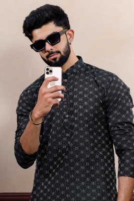 Koshin Men Printed Straight Kurta(Black)