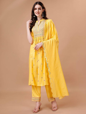 Varamya Women Kurta Salwar Dupatta Set