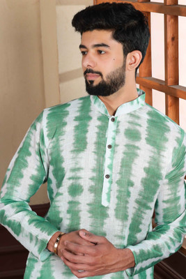 Koshin Men Printed Straight Kurta(Green)