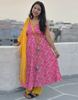 Skylee Women Kurta Palazzo Dupatta Set