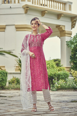 TRAHIMAM Women Kurti Pant Dupatta Set