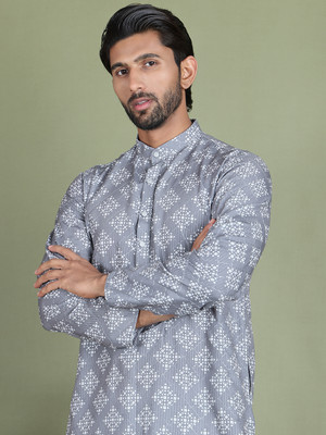 ANOUK Men Printed Straight Kurta(Grey)