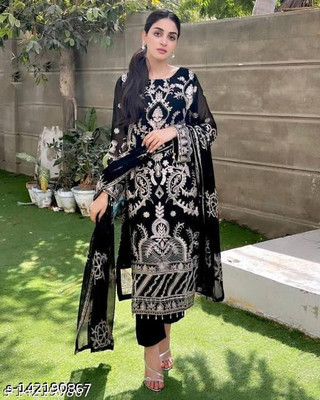 PILUDI Embroidered Kurta, Salwar & Dupatta Set