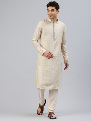 Manthan Men Kurta Pyjama Set