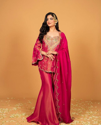 TILKI Women Kurti Palazzo Attached Dupatta Set