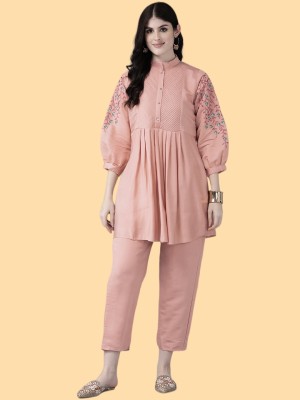 Aarika Women Kurti Pant Set