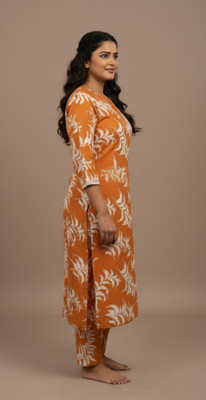 Deepyog Women Kurta Pant Set