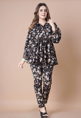 KAHARA Women Kurta Pyjama Set