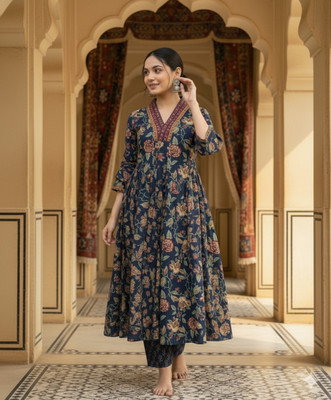 ShyamVastra Women Kurta Palazzo Dupatta Set