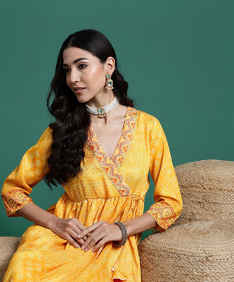 Sangria Women Kurta Pant Set