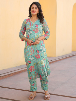 Gosriki Women Kurti Pant Set