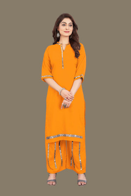 Hangerdesginer Women Kurta Palazzo Set