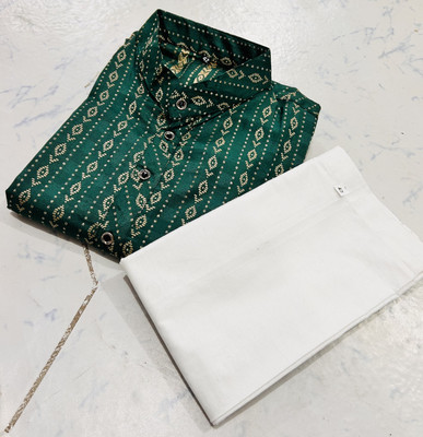 R N Enterprises Men Kurta Pyjama Set