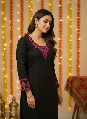 Shania Women Kurti Pant Set