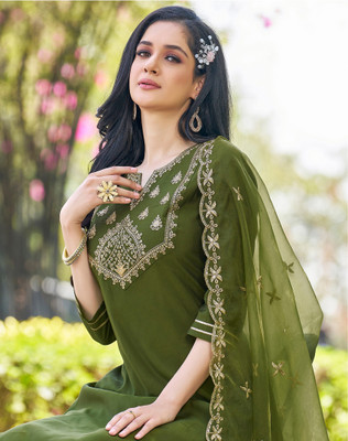 Skylee Women Kurta Pant Dupatta Set