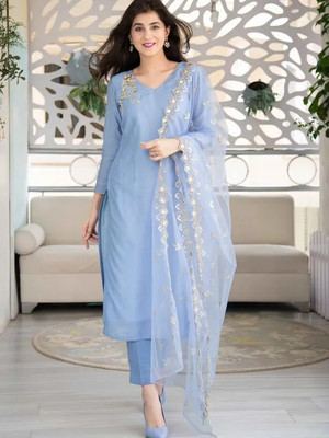 RADHISHAFABS Embroidered Kurta, Trouser/Pant & Dupatta Set