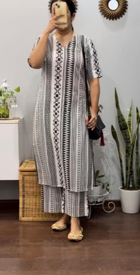 Dhibha Women Kurta Palazzo Set