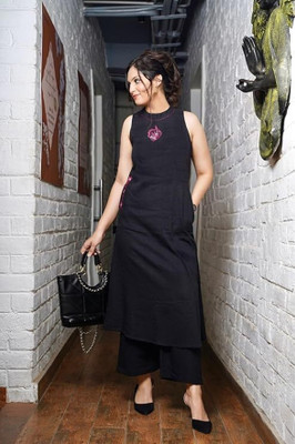 BTJAI Women Kurta Pant Set