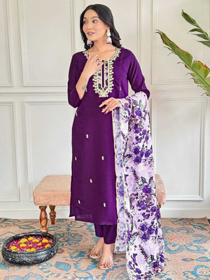 RIWAJ E SHRINGAR Women Kurta Pant Dupatta Set