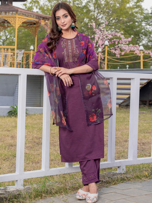 SPAREN CREATION Printed, Embroidered Kurta, Trouser/Pant & Dupatta Set