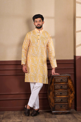 Koshin Men Printed Straight Kurta(Gold)