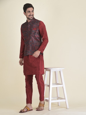 HOUSE OF DEYANN Men Kurta Pant Ethnic Jacket Set