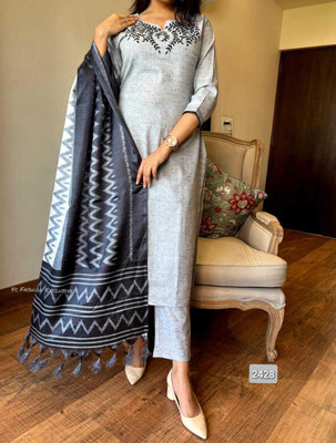 AKS KURTIZ Women Kurta Pant Dupatta Set