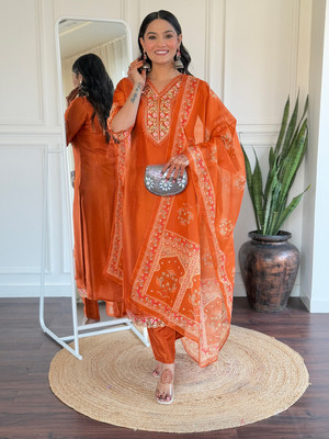 Parnavi Embroidered Kurta, Trouser/Pant & Dupatta Set