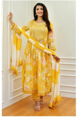 Mauka Women Kurta Pant Dupatta Set