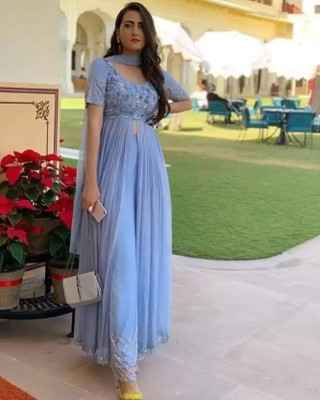 Aksharam Women Kurti Palazzo Dupatta Set