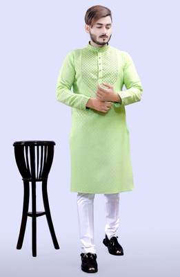 Tibra Collection Men Kurta Pyjama Set