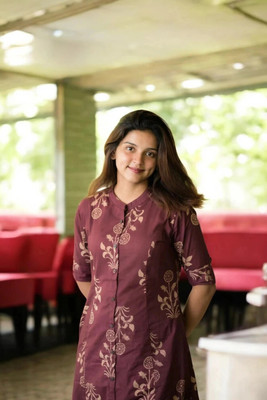 Shriramor Women Kurta Palazzo Set