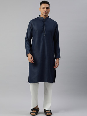 Manthan Men Kurta Pyjama Set