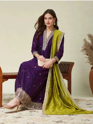 The Kriyanshi Fashion Women Kurta Pant Dupatta Set