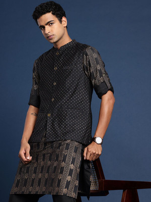 Taavi Men Kurta Pant Ethnic Jacket Set