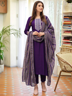Gosriki Women Kurta Pant Dupatta Set