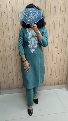 Palsana Women Kurta Pant Set