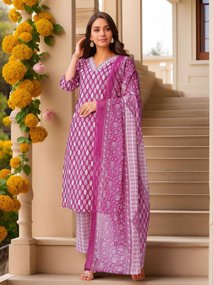 Banwaree Women Kurti Pant Dupatta Set