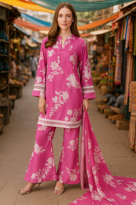 LOOKMARK Women Kurti Pant Dupatta Set