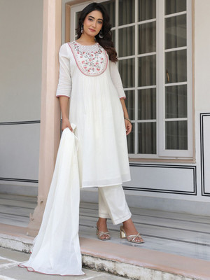 Janasya Women Kurta Pant Dupatta Set