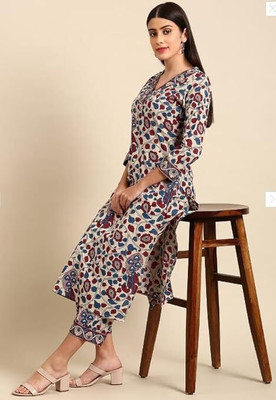 OM SAI LACE Women Kurti Pant Set