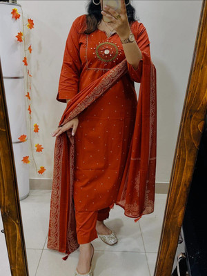 Deal Shpere Women Kurti Pant Dupatta Set