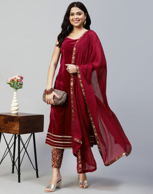 Skylee Women Kurta Pant Dupatta Set