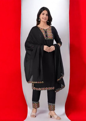 VAANSH CREATION Women Kurti Palazzo Set