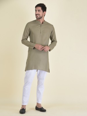 DEYANN Men Kurta Pyjama Set