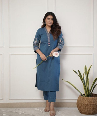 TREADMO Women Kurta Pant Set