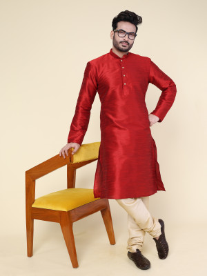 W & G Men Kurta Pyjama Set