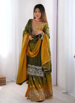 Dwarros Women Kurta Sharara Dupatta Set